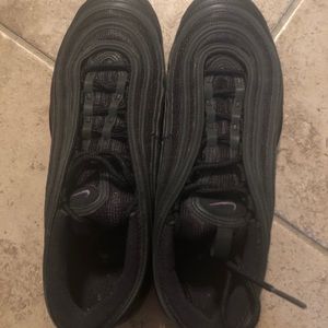 Nike air max’s 97 size 9
